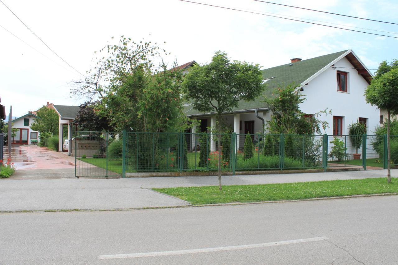 Boulevard Garden House - Free And Save Parking In The Locked Yard Ćuprija Exterior foto