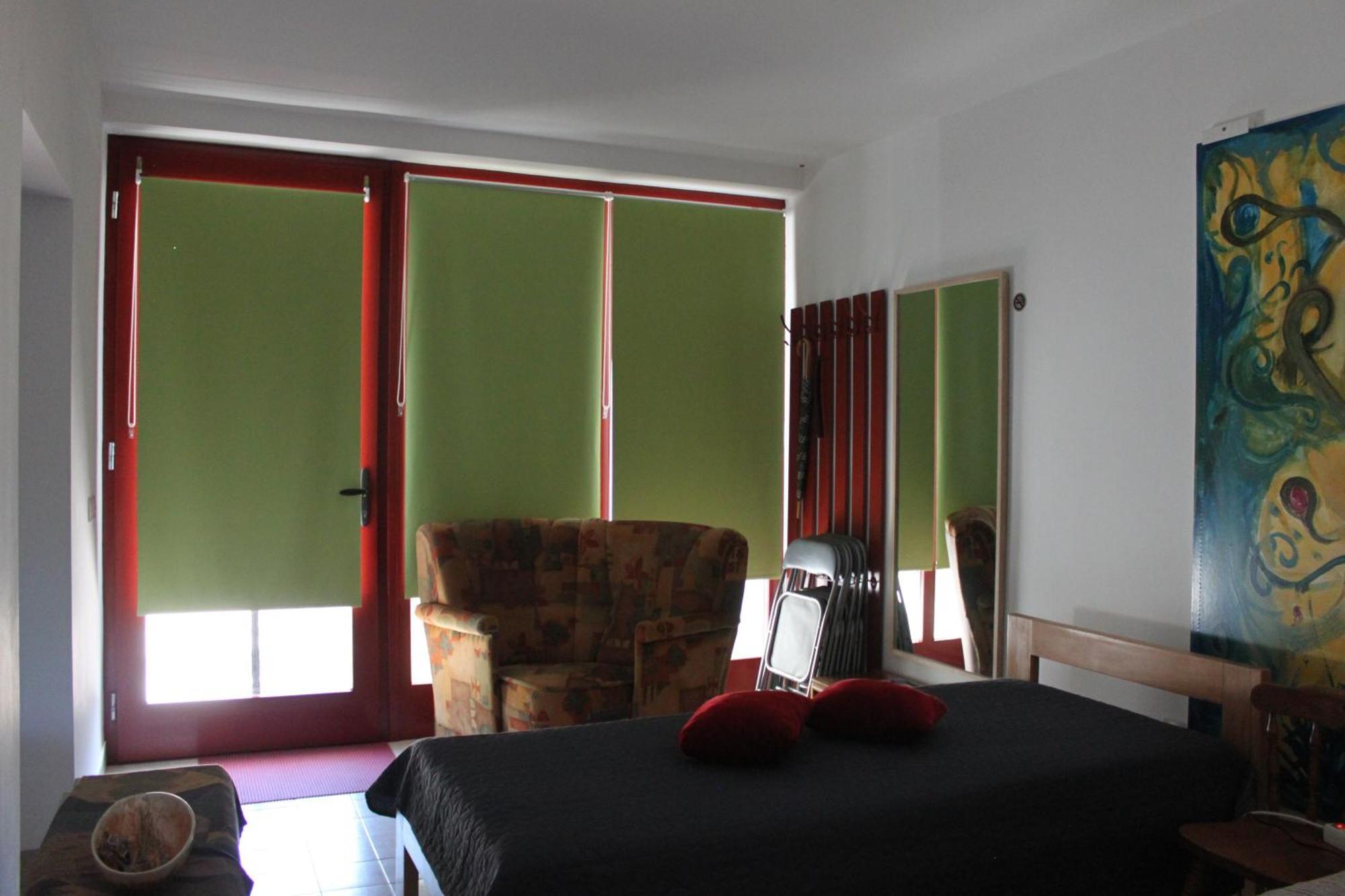 Boulevard Garden House - Free And Save Parking In The Locked Yard Ćuprija Habitación foto